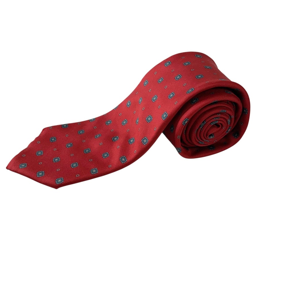 Baskin Red Medallion Geometric 100% Silk Necktie Made in Italy